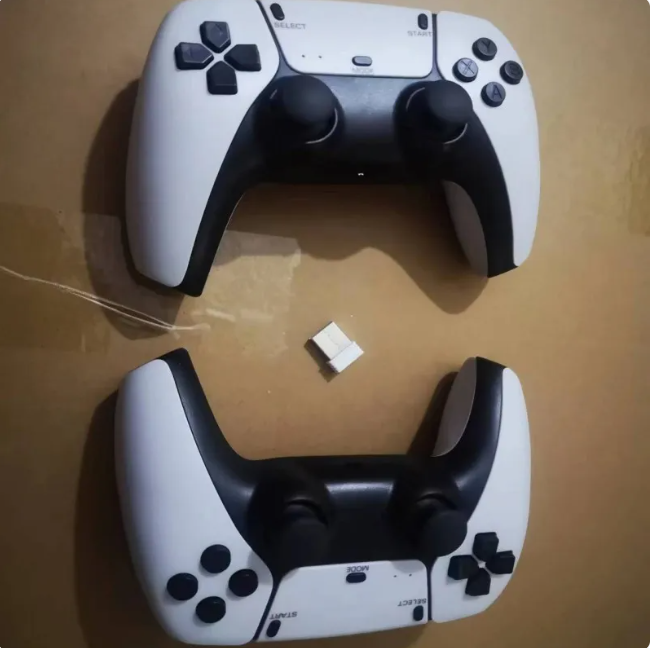 M15 Retro Mini Game Console – HDMI Plug & Play with 2 Wireless Controllers